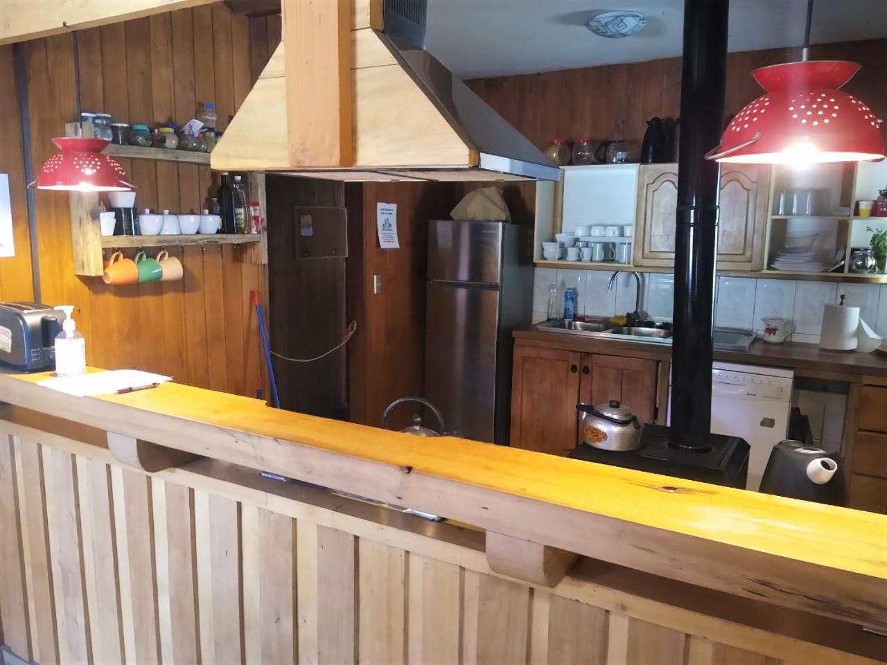 Hostal Quillelhue Pucon Bagian luar foto